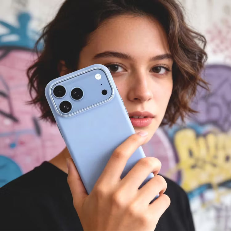 Levelo IRIS MagSafe Silicone Case, Anti-Slip, Drop-Tested For iPhone 18/17 Pro/Pro Max - Light Blue