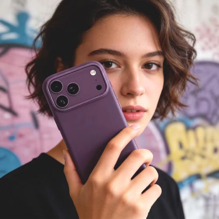 Levelo IRIS MagSafe Silicone Case, Anti-Slip, Drop-Tested For iPhone 18/17 Pro/Pro Max - Burgundy
