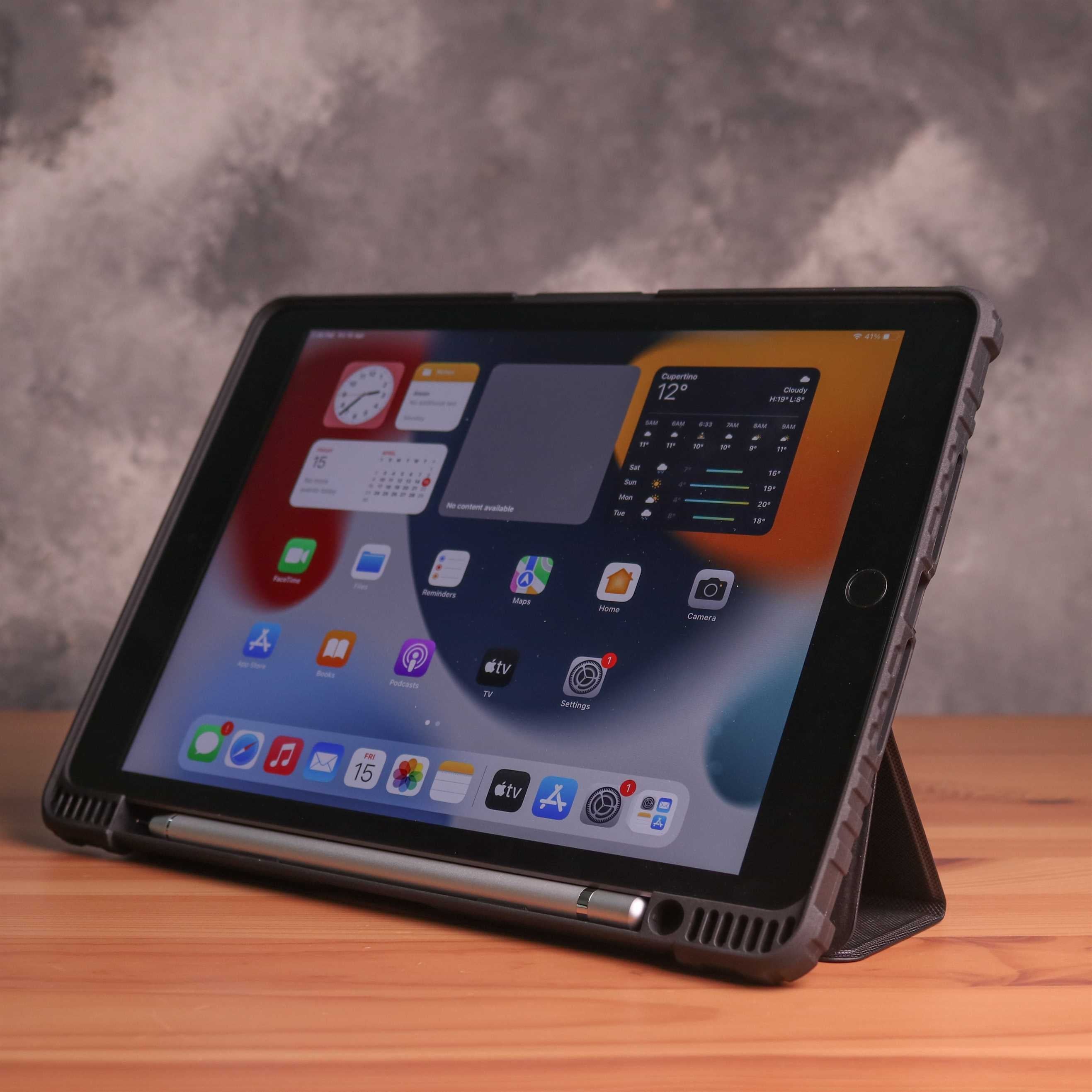 Nillkin iPad Case iPad Pro 12.9" - 2018/2020/2021/2022 - iPad Air 13" - 2024- Black - كفر ايباد حماية عالية - مع مكان للقلم - ووضعيتين للاستاند