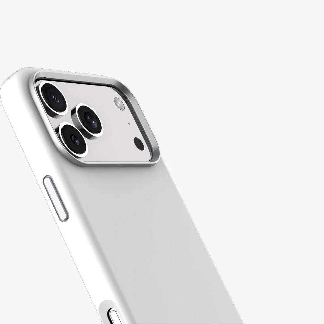Levelo Iris Magsafe Liquid Silicone Case for iPhone 17 Pro/Pro MAX - Silver [O] - كفر حماية عالية - سيليكون - ايفون 17 برو / 17 بروماكس - ليفيلو - ماغ سيف